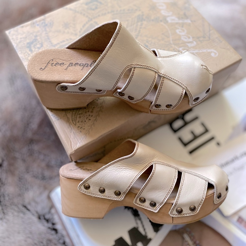 Free People Fisherman Leather Wooden Clog Mules, size 39 / 8.5 - Picture 10 of 15